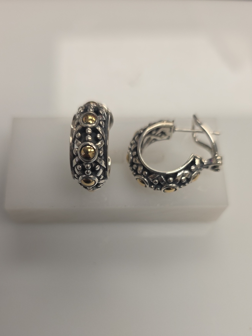 John Hardy Two-Tone Dot-Accent Hoop Earrings in Silver and Gold